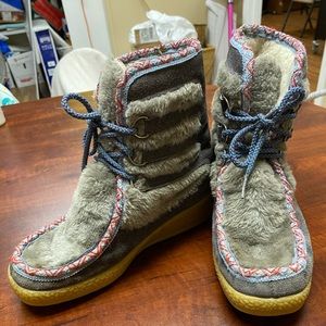 VTG Yodelers winter boots, EUC Faux Fur Sherpa Suede Size 7